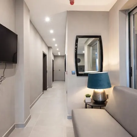 Comfortable Five Bedroom Five Bathroom By 360 Estates * Tal-Hriereb