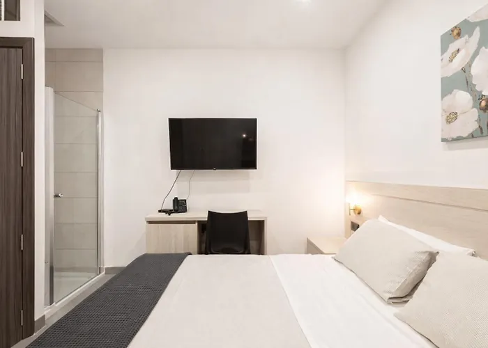 Comfortable Five Bedroom Five Bathroom By 360 Estates Διαμέρισμα Tal-Hriereb