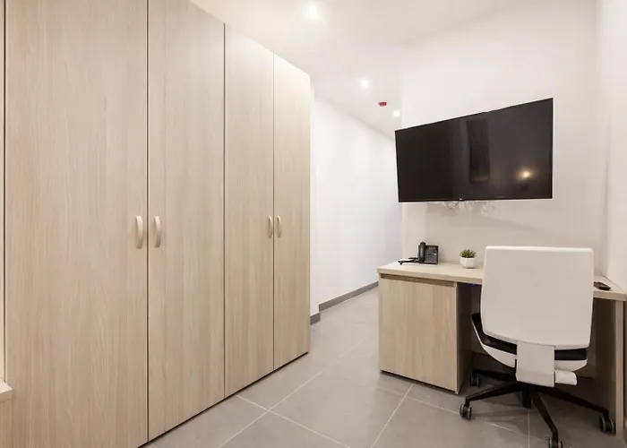 Comfortable Five Bedroom Five Bathroom By 360 Estates Διαμέρισμα *