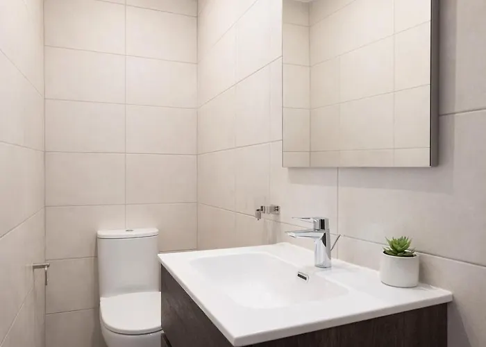 Comfortable Five Bedroom Five Bathroom By 360 Estates Διαμέρισμα *